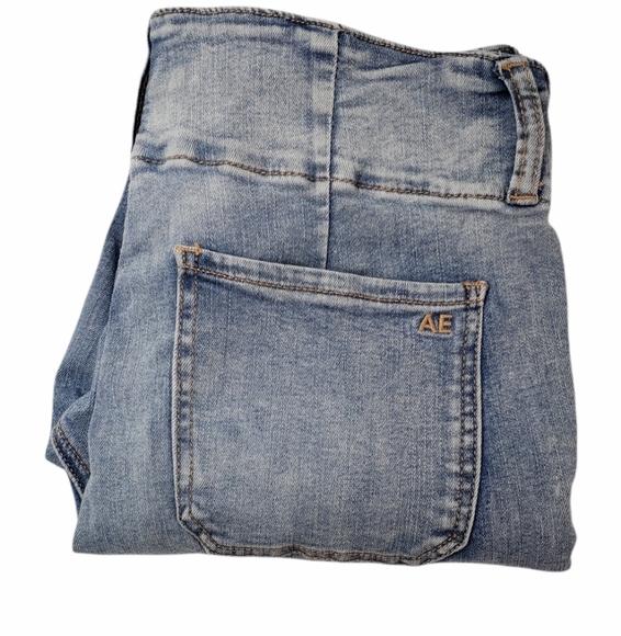 American Eagle Super Hi Rise Jegging Size 10R